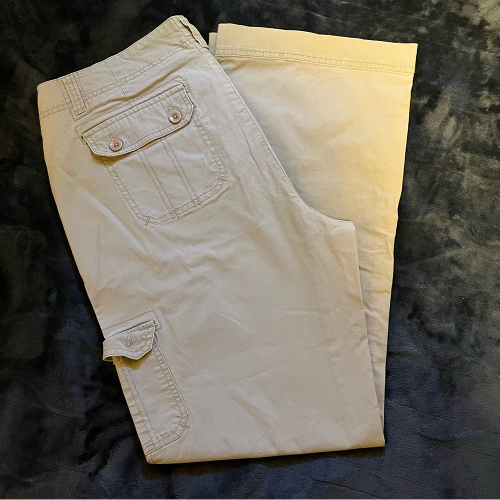 Dockers Men's Light Tan Cargo Pants
